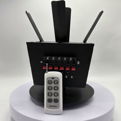 IP55 Rotating Fireworks Fountain Machine Wireless Sequential Remote Control 500m ระบบการยิงไฟฟ้า
