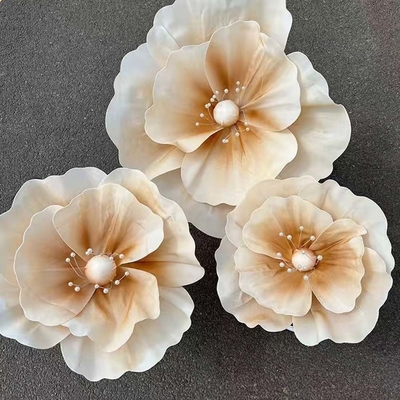 สวยงามก้อนผงยักษ์ Peony งานแต่งงานดอกไม้ Runner ด้วยไฟฟ้าประกอบเหล็กและสไตล์ฟิตที่ทันสมัย